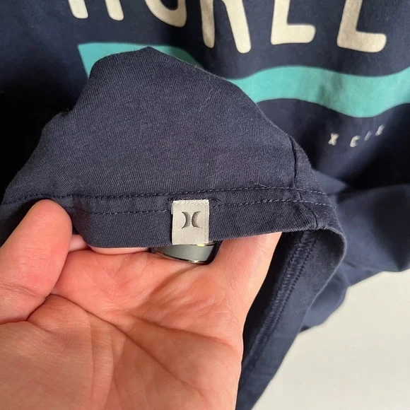 Men’s L Navy Hurley Casual Short Sleeve Casual Tee Shirt - Picture 3 of 5